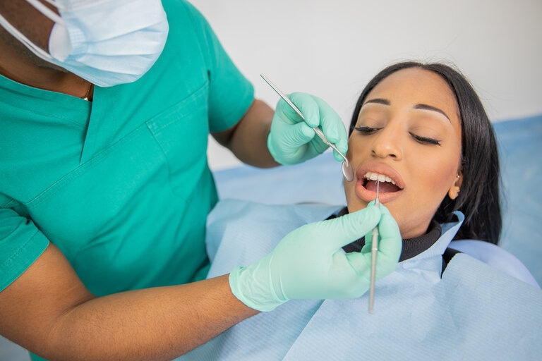 cbd ajuda tratamento dentista