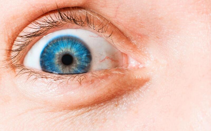 sindrome de sjogren olho azul