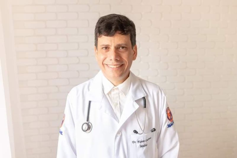 Dr-Flávio-Lustosa