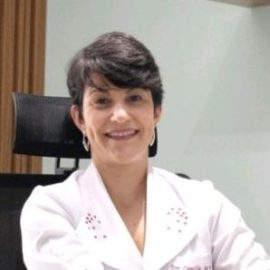 Dra. Camila Sampaio Santos